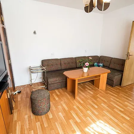 House Petra Апартаменты Любляна